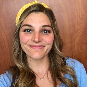 Meet your Posher, Hayley